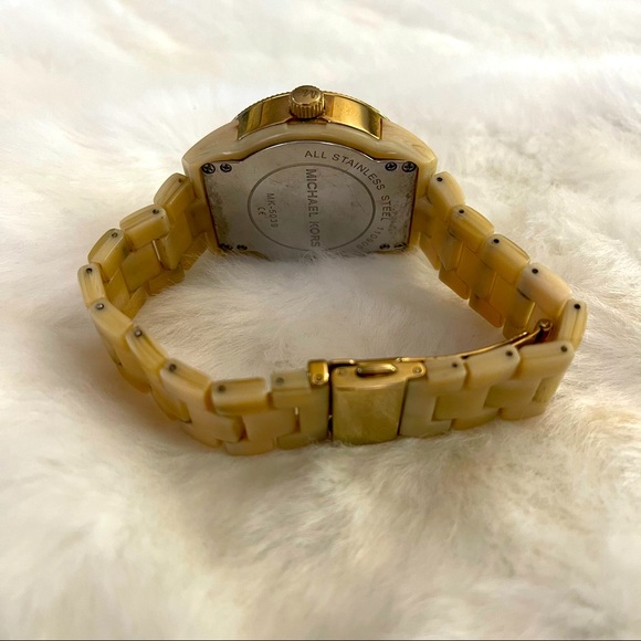 Michael Kors light Tortoise, Gold, pave watch - Picture 2 of 5